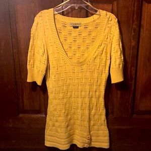 GUESS Scoop Neck, Half-Sleeve Knit Sweater, Size M